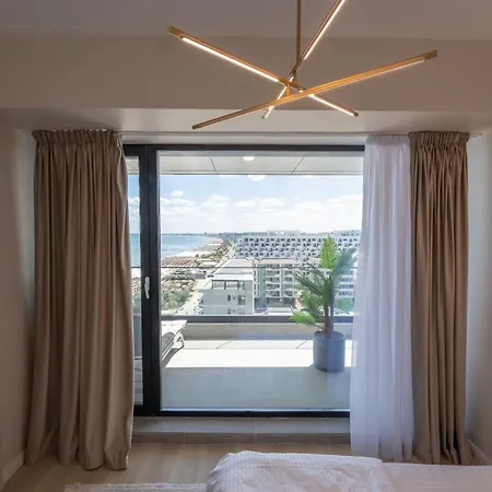 Tomis View Apartament *